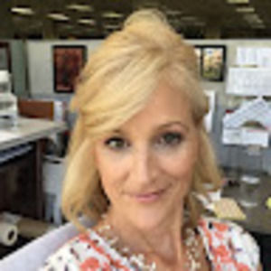 Meet your Posher, Dana